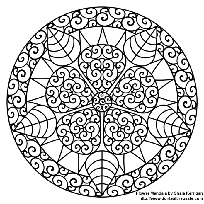 cercle de coloriage avec motifs