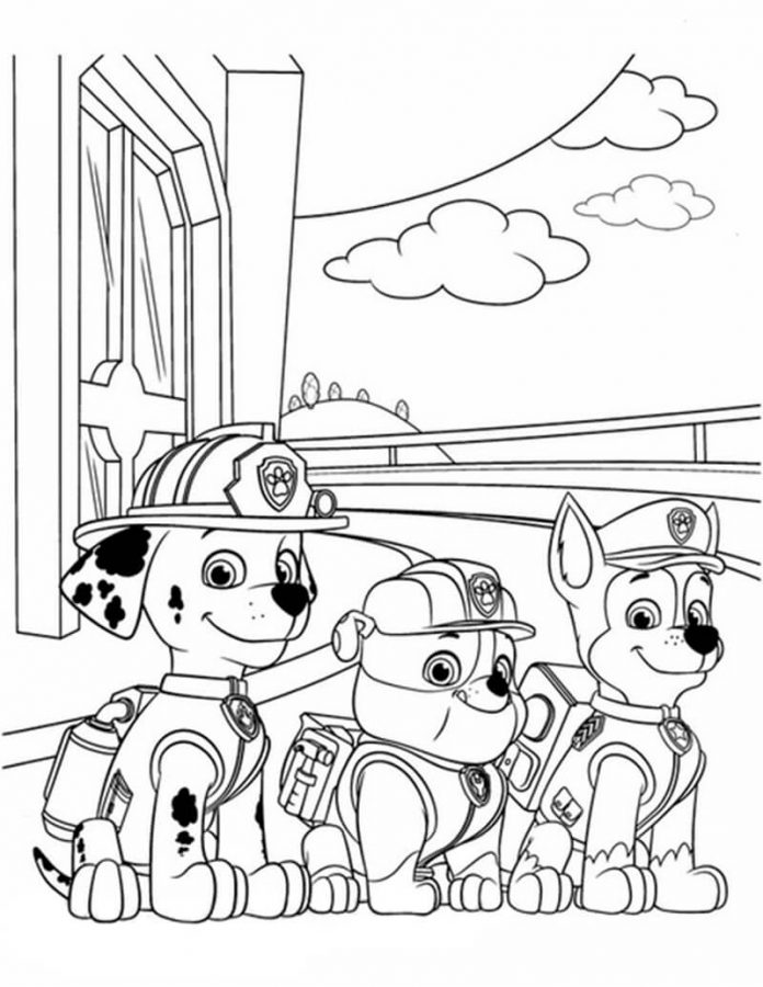 Um livro colorido dos três bravos cachorros Chase Psi Patrol para crianças