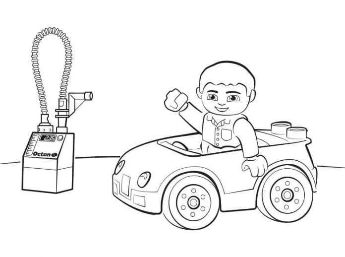 Feuille de coloriage Lego duplo Pumping up the wheels (en anglais)